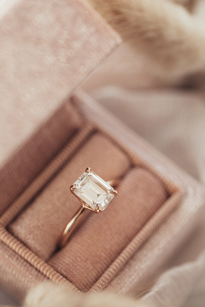 1 CT Emerald Cut Lab Grown Diamond Engagement Ring 18K Rose Gold Vintage Unique Double Prongs Ring Minimalist Anniversary Wedding Ring.