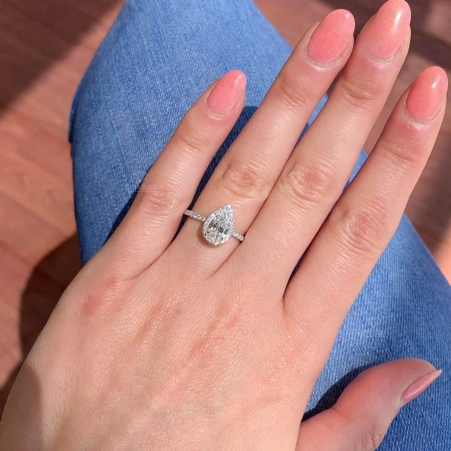Lab Diamond Engagement Ring for Anniversary Celebrations