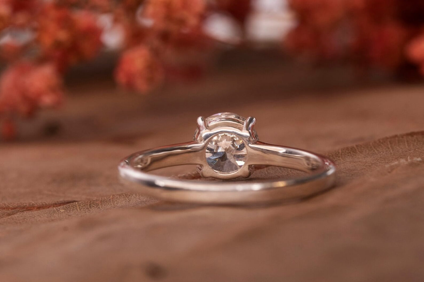 Lab Grown Diamond Engagement Ring for Your Anniversary