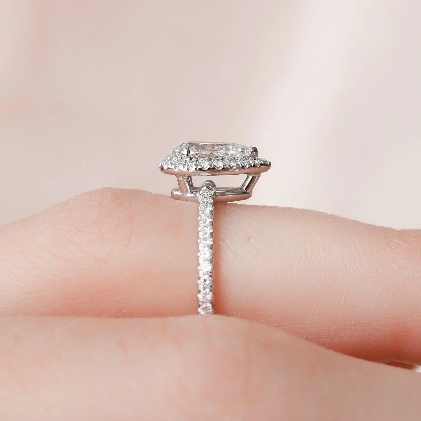 2 CT Pear Cut Lab Grown Diamond Engagement Ring Halo Ring 18K White Gold Pave Setting Ring Gift for Her Art Deco Wedding Ring Gift